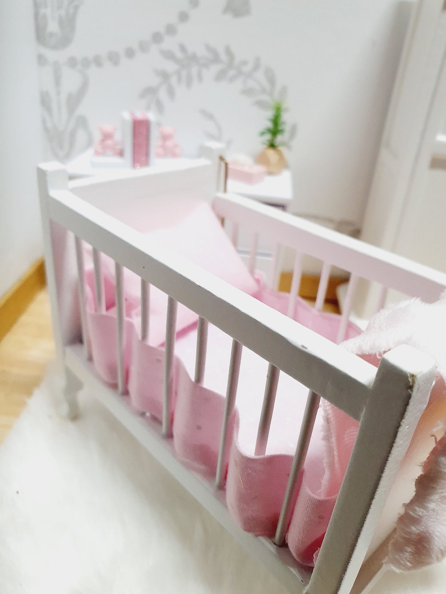 Dolls House Pretty Cot Bedding Set, Pink or Blue, 5 piece set, 12th scale, miniature bedding