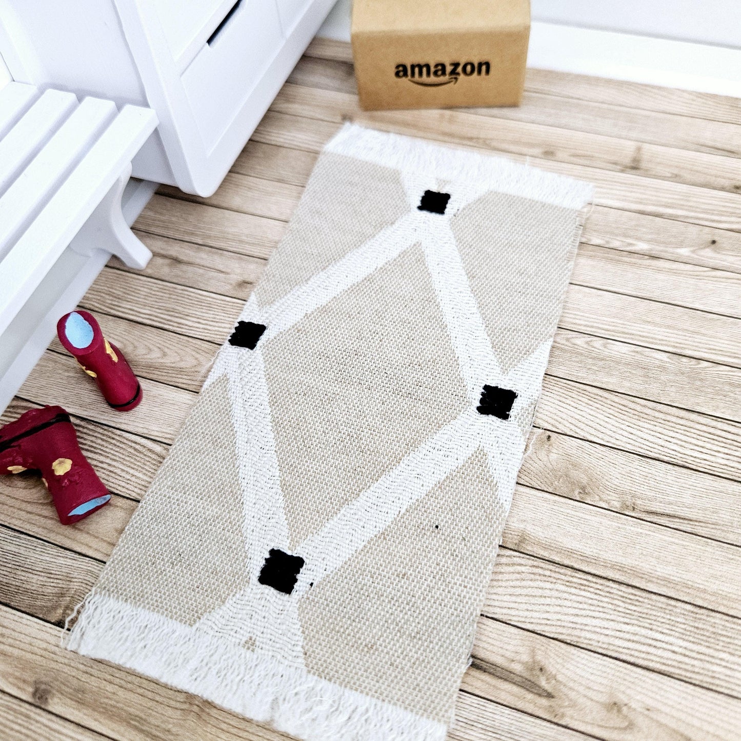 Dolls House Beige Pattern Rug / Runner | Linen Rug | 1:12th Scale | Miniature Rug