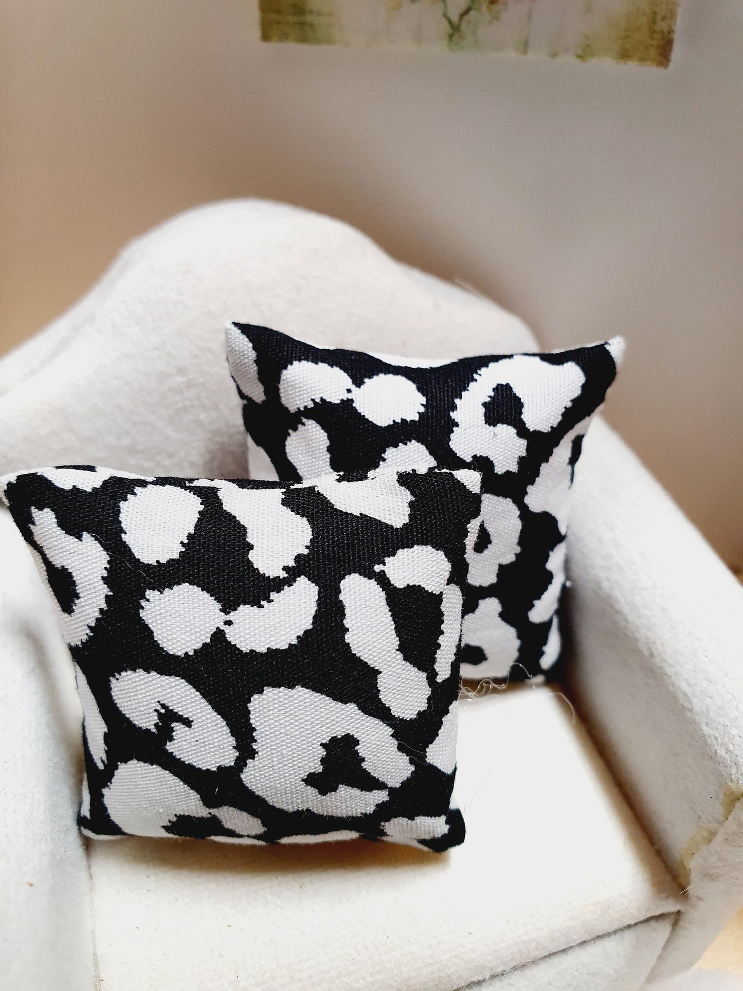 SALE!! Dolls house 2x Animal Print cushions, Choice of colours , 12th scale cushions, miniature cushions
