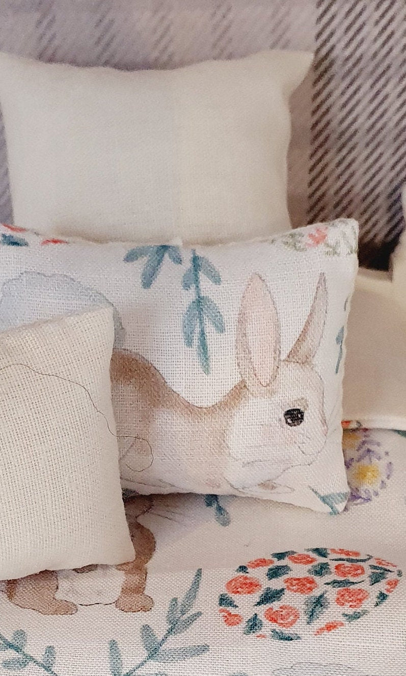 Dolls House Easter Bunny Bedding Set – 4-Piece Single, 1:12 Scale Miniature Bed Set