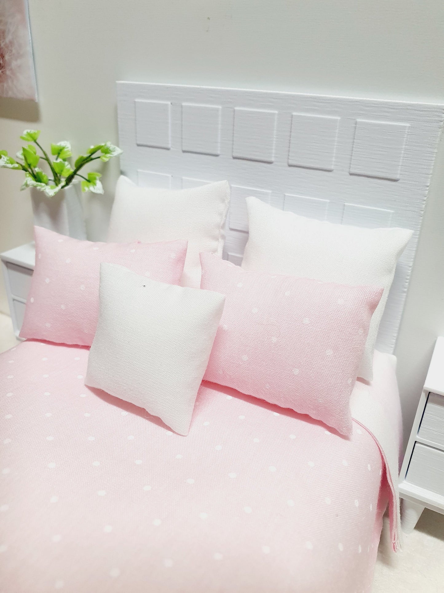 Dolls house Double Bed bedding, Pretty Polka Dots, 6 Piece Set, Choice of Colours, 12th scale bedding, Miniature bed set
