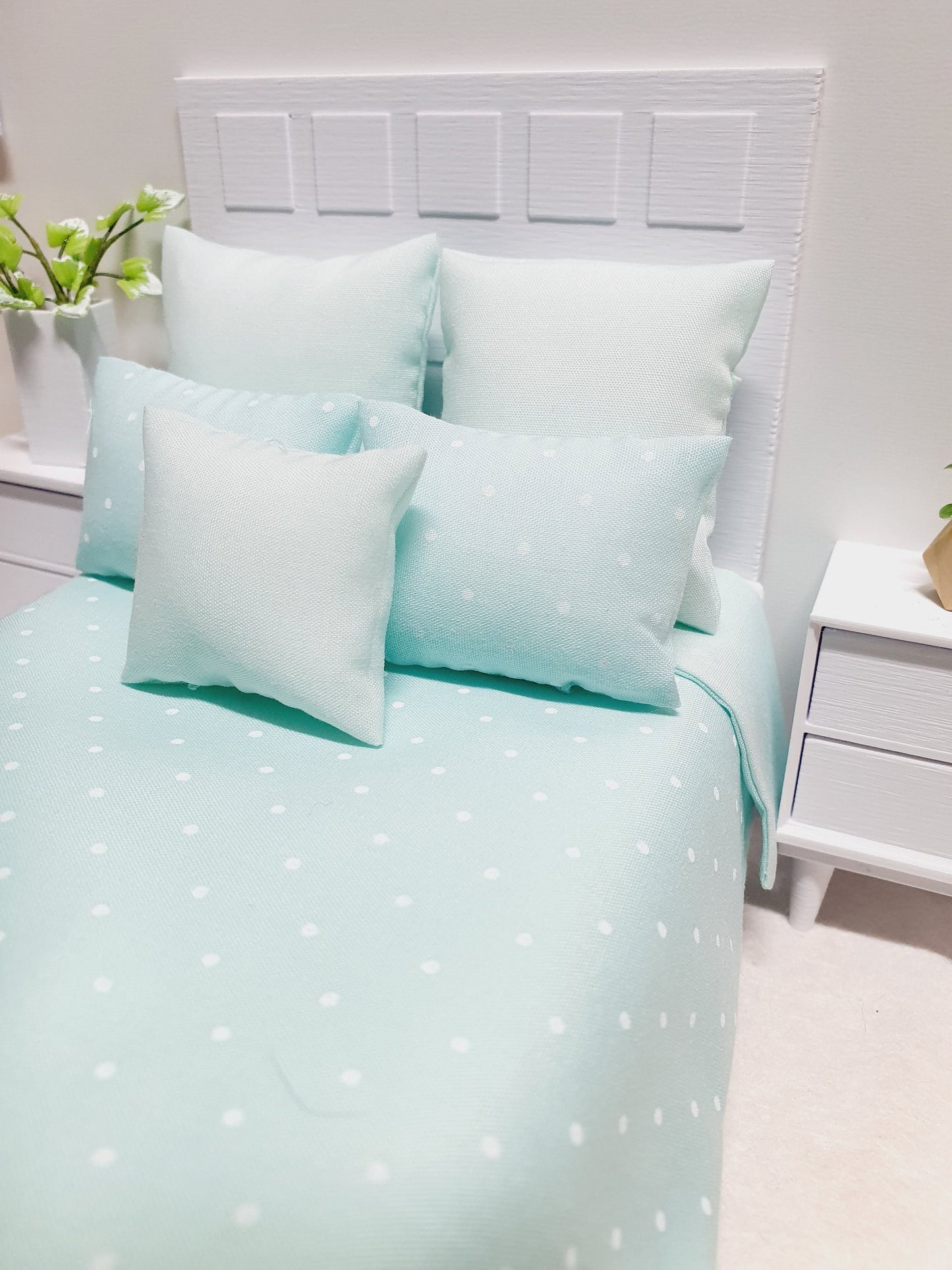 Dolls house Double Bed bedding, Pretty Polka Dots, 6 Piece Set, Choice of Colours, 12th scale bedding, Miniature bed set