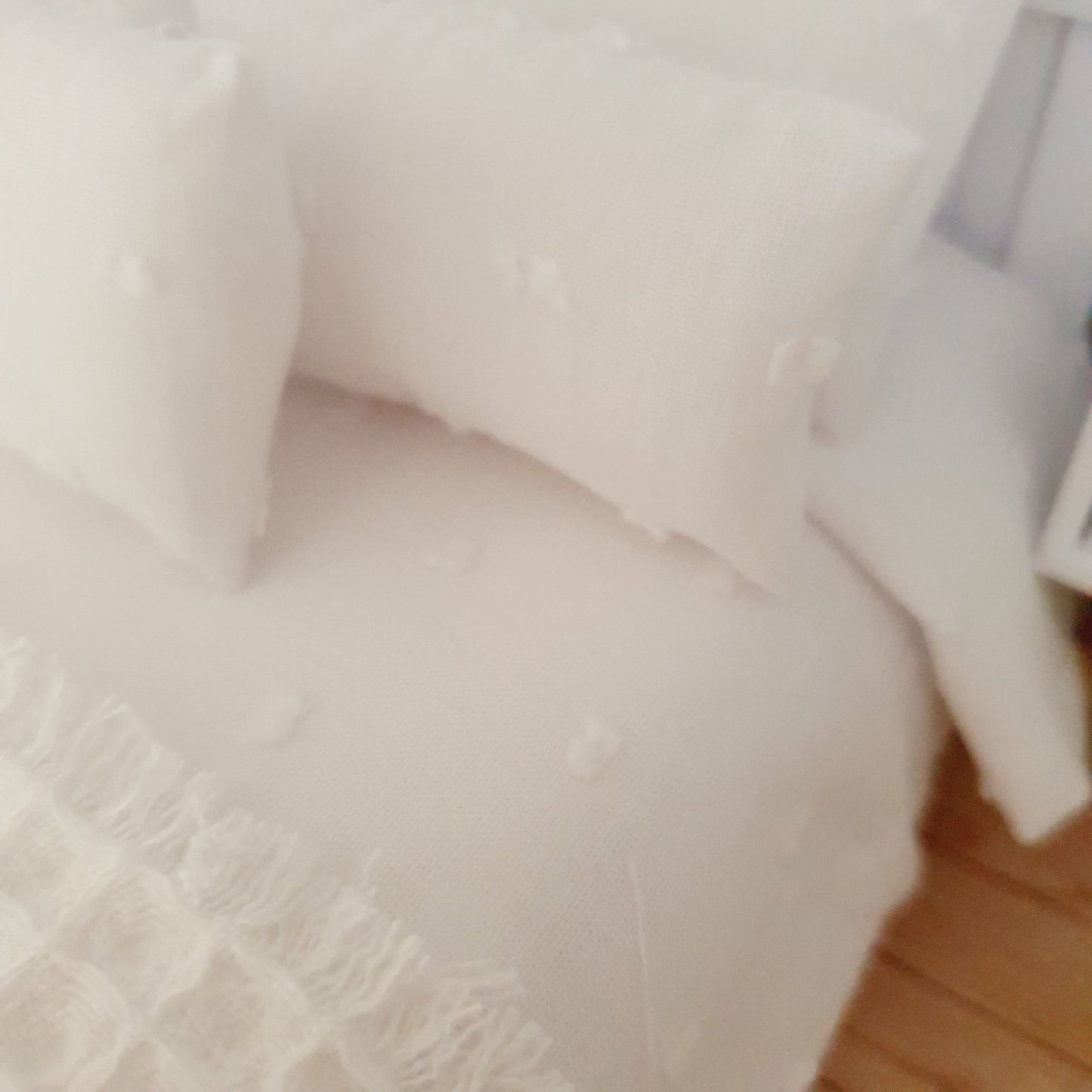 Dolls house 7 piece set, Pretty White double bedding set, 12th scale, miniature bedding