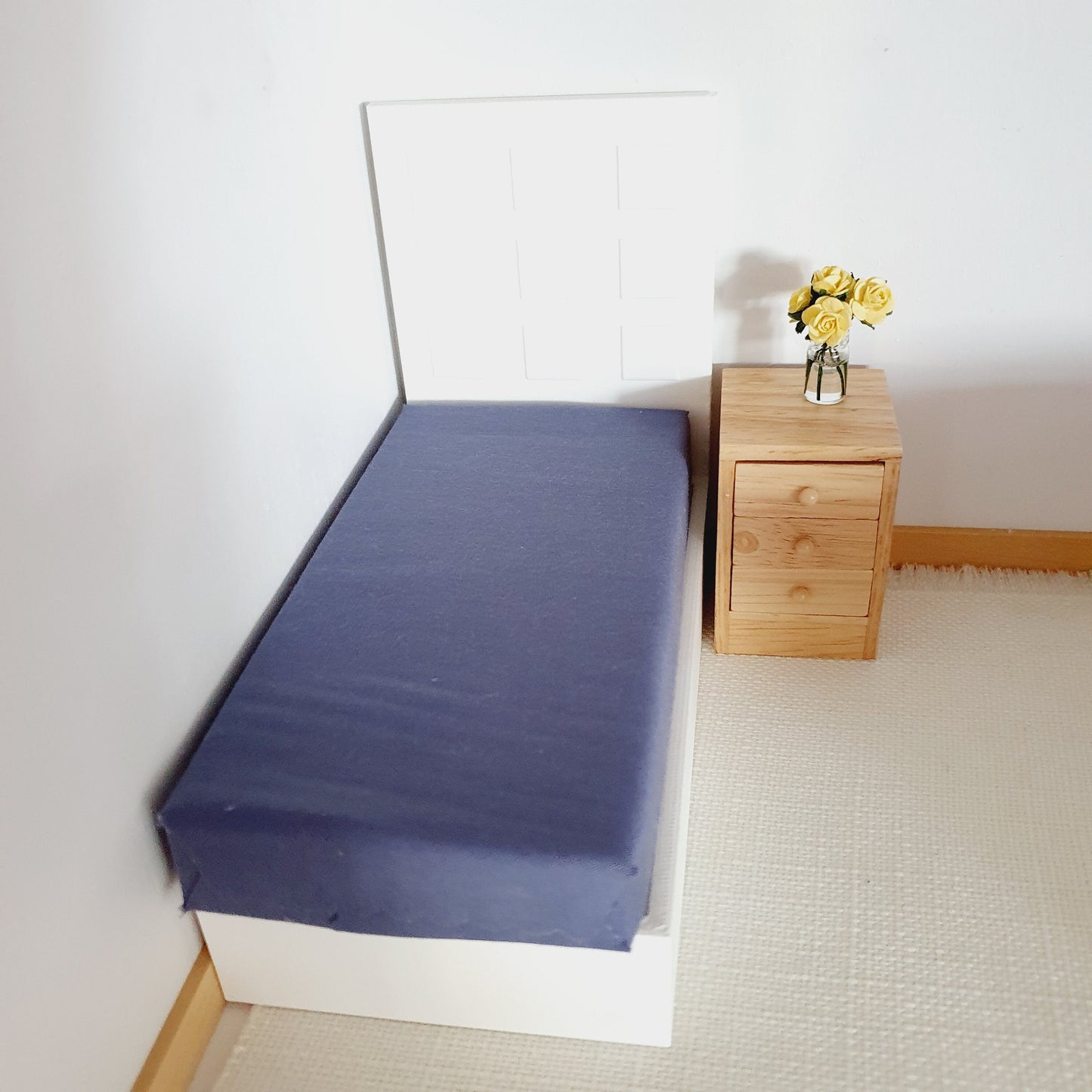 Dollhouse Single Mattress, Miniature Bed Accessory, Coloured Bedding, Dolls House Bedroom Decor, Mini Furniture, Handmade Design, 12th Scale