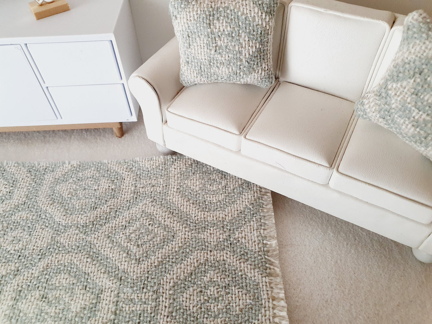 Dolls House Duck Egg Blue Rug | 1:12th Scale Furnishings | Miniature Rug