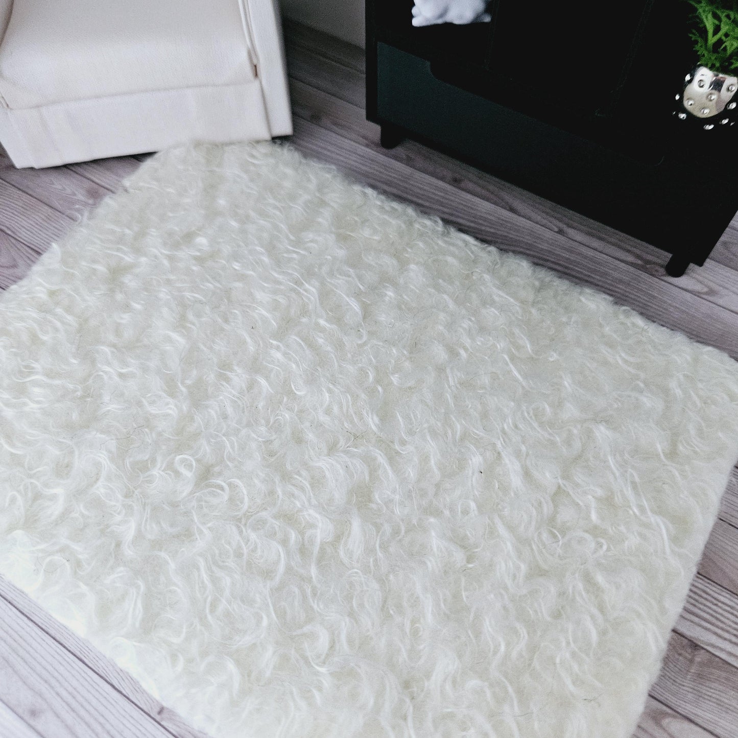 Dolls House Lovely fur coloured Rug 1:12th Scale, Miniature Rug