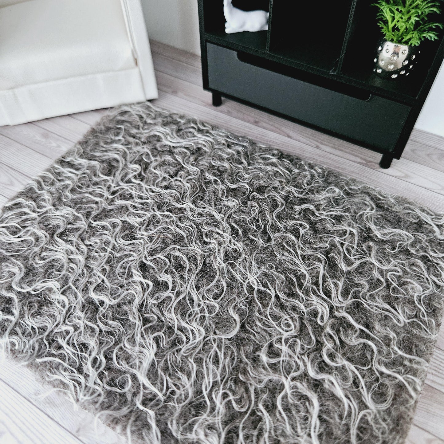 Dolls House Lovely fur coloured Rug 1:12th Scale, Miniature Rug