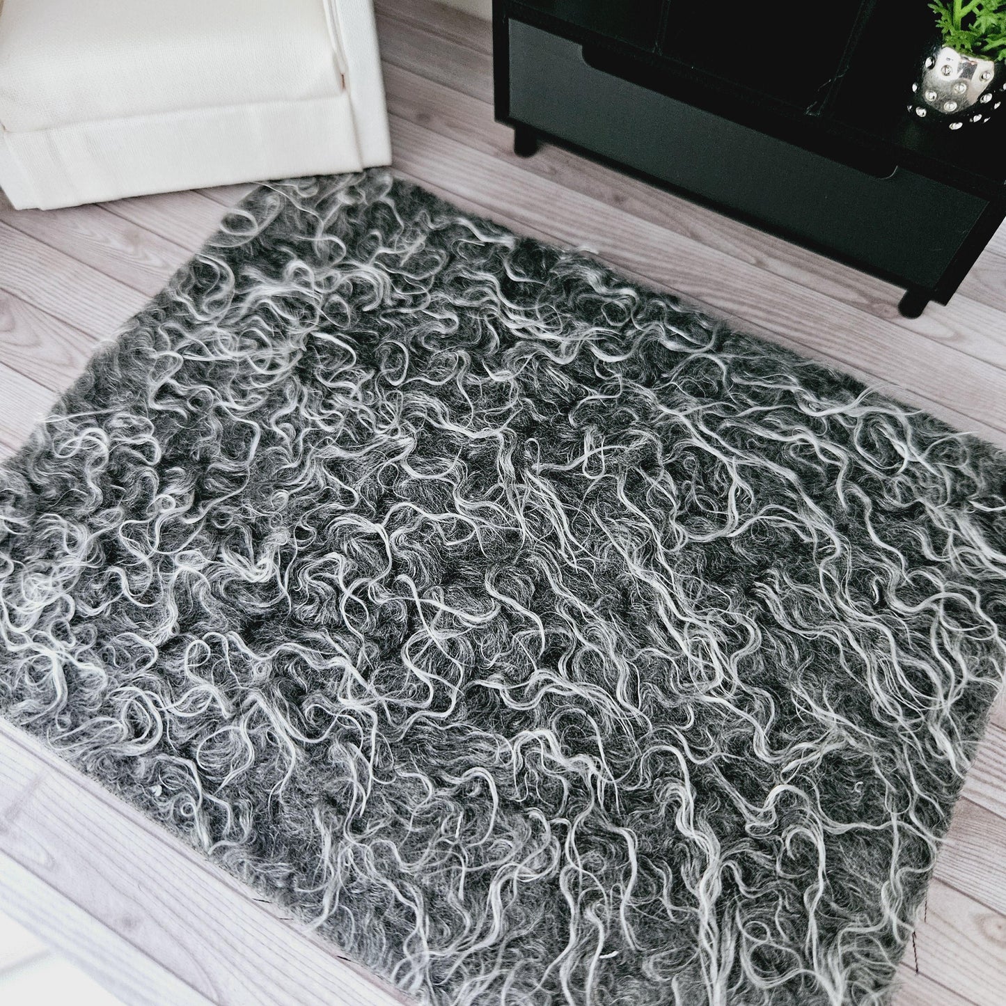 Dolls House Lovely fur coloured Rug 1:12th Scale, Miniature Rug