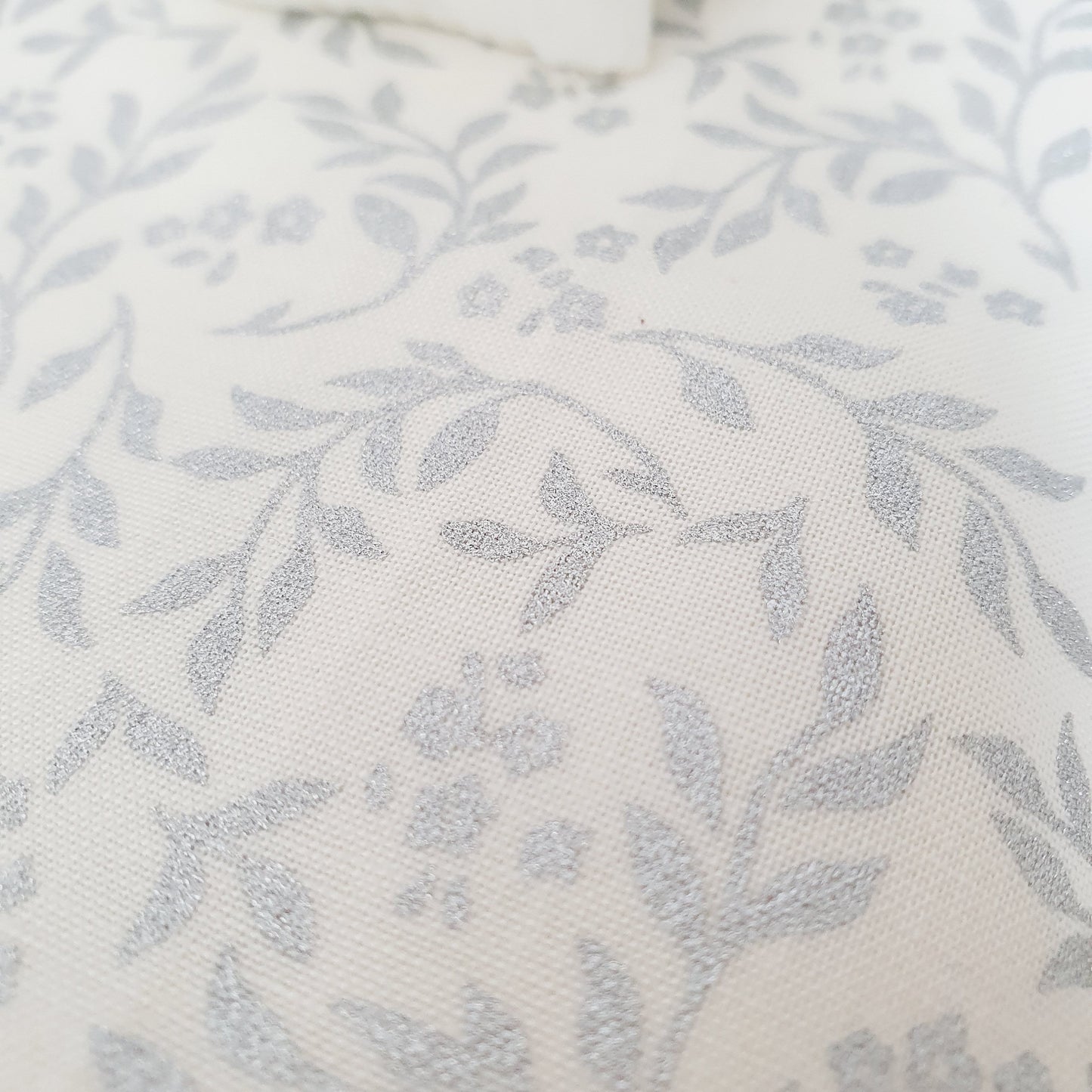 Dolls House Christmas 6 piece bedding set, Double bedding, Cream with silver leaves, 12th scale bedding, miniature bed set