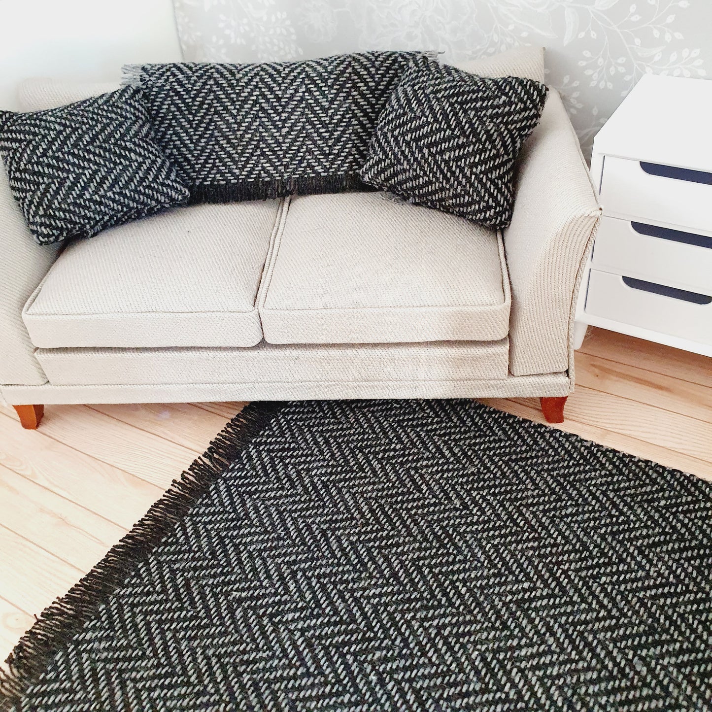 Dolls House Black Herringbone Rug | 1:12th Scale | Miniature Rug