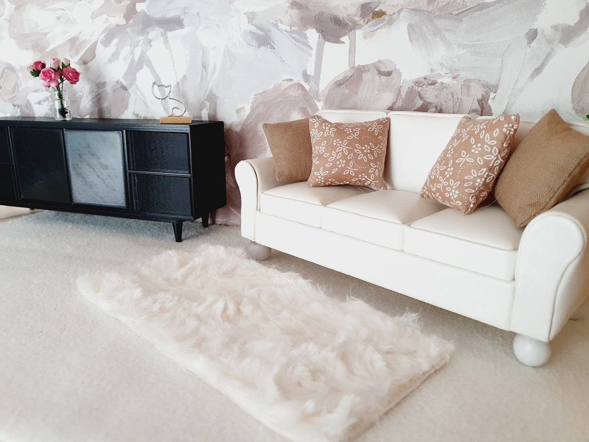 Dolls House Soft Cream Fur Rug | 1:12th Scale | Miniature Rug