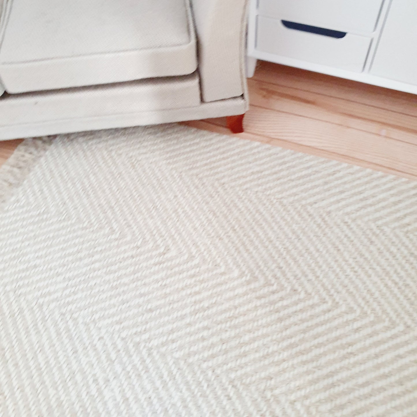 Dolls House Modern Light Beige Herringbone Rug | 1:12th Scale | Miniature Rug