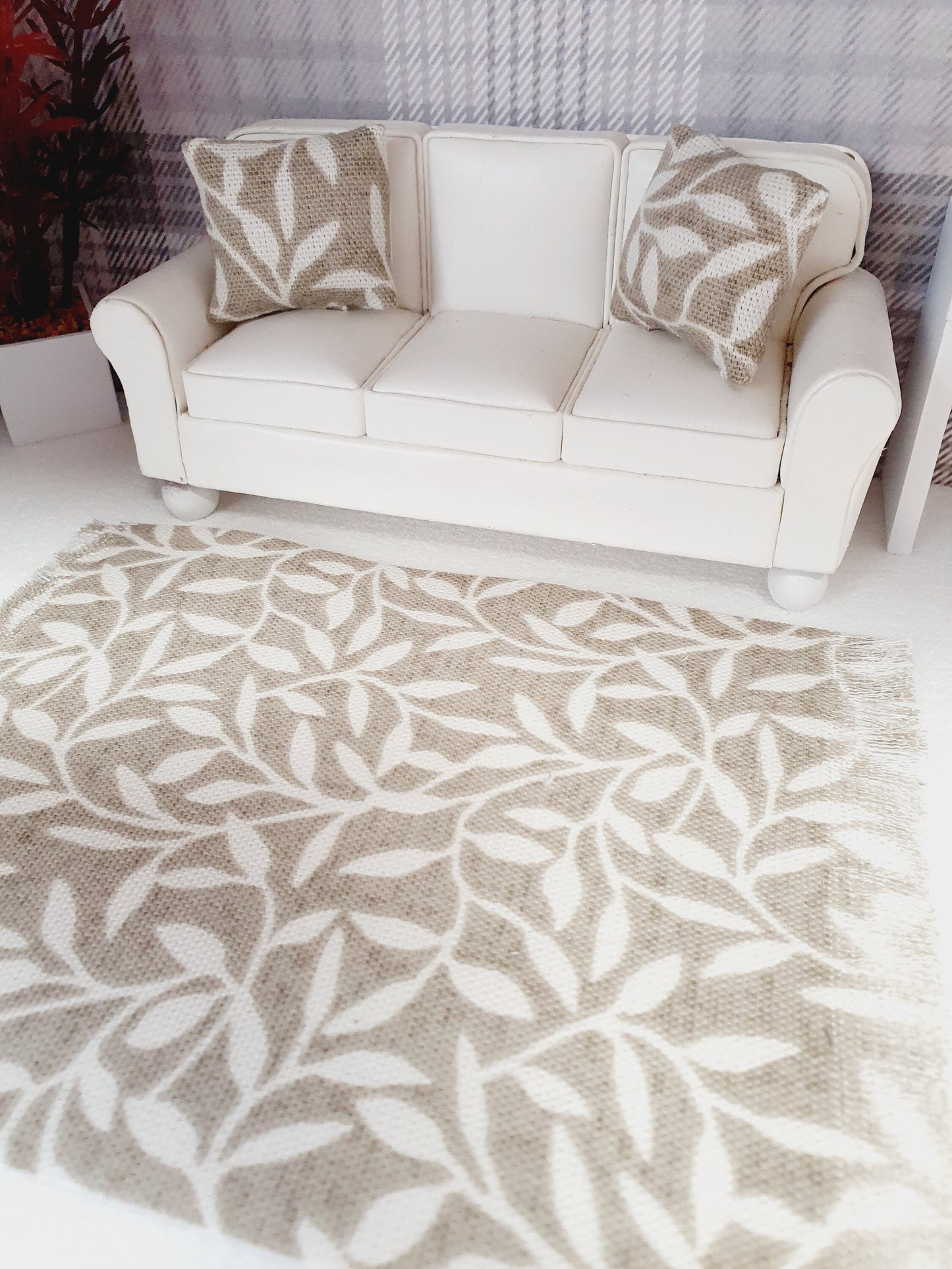 Dolls House Dark Beige & Cream Rug 1:12th Scale, Miniature Rug