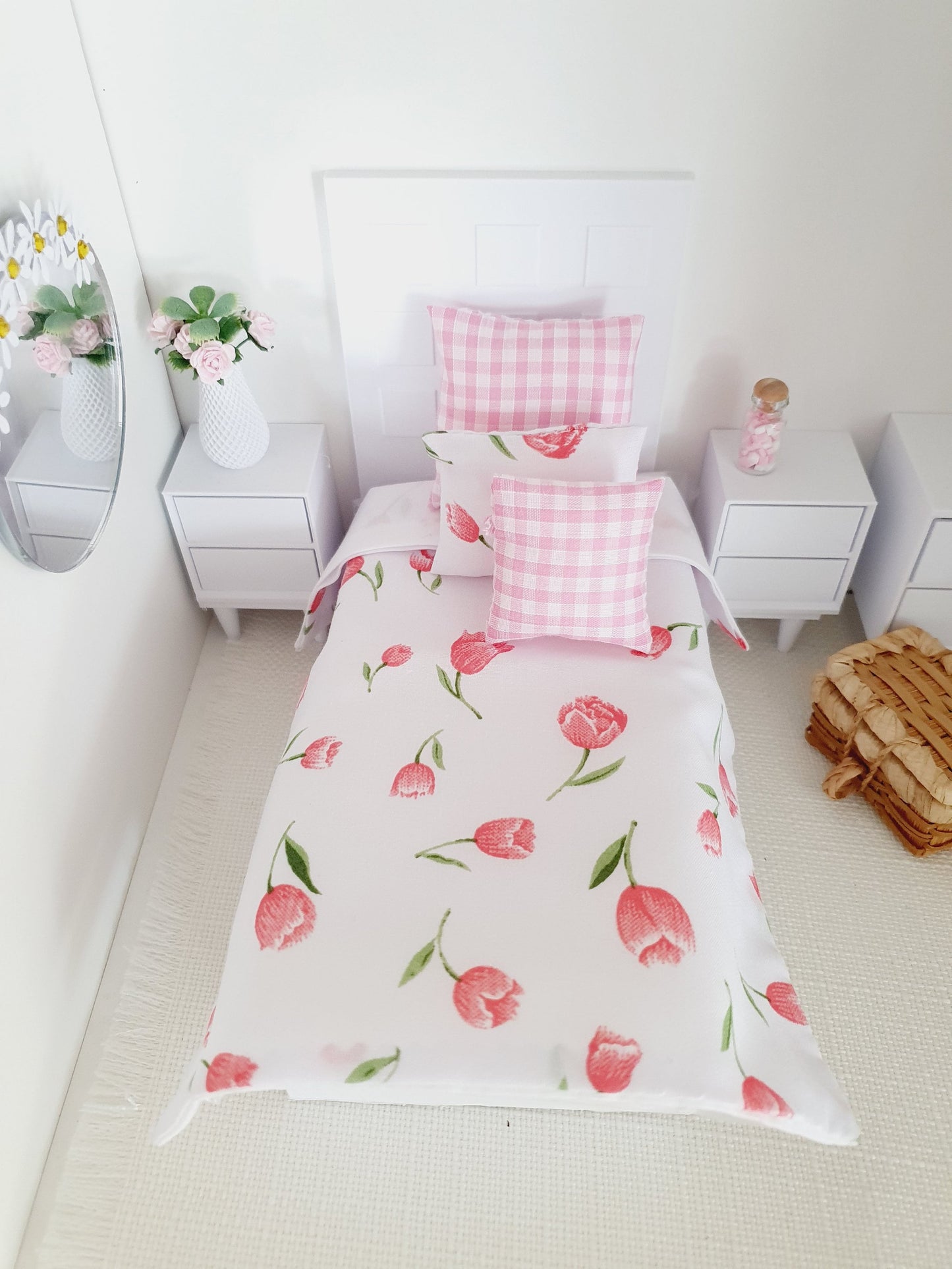Dolls house Single bedding, pretty Floral design, 12th scale bedding, miniature bed set