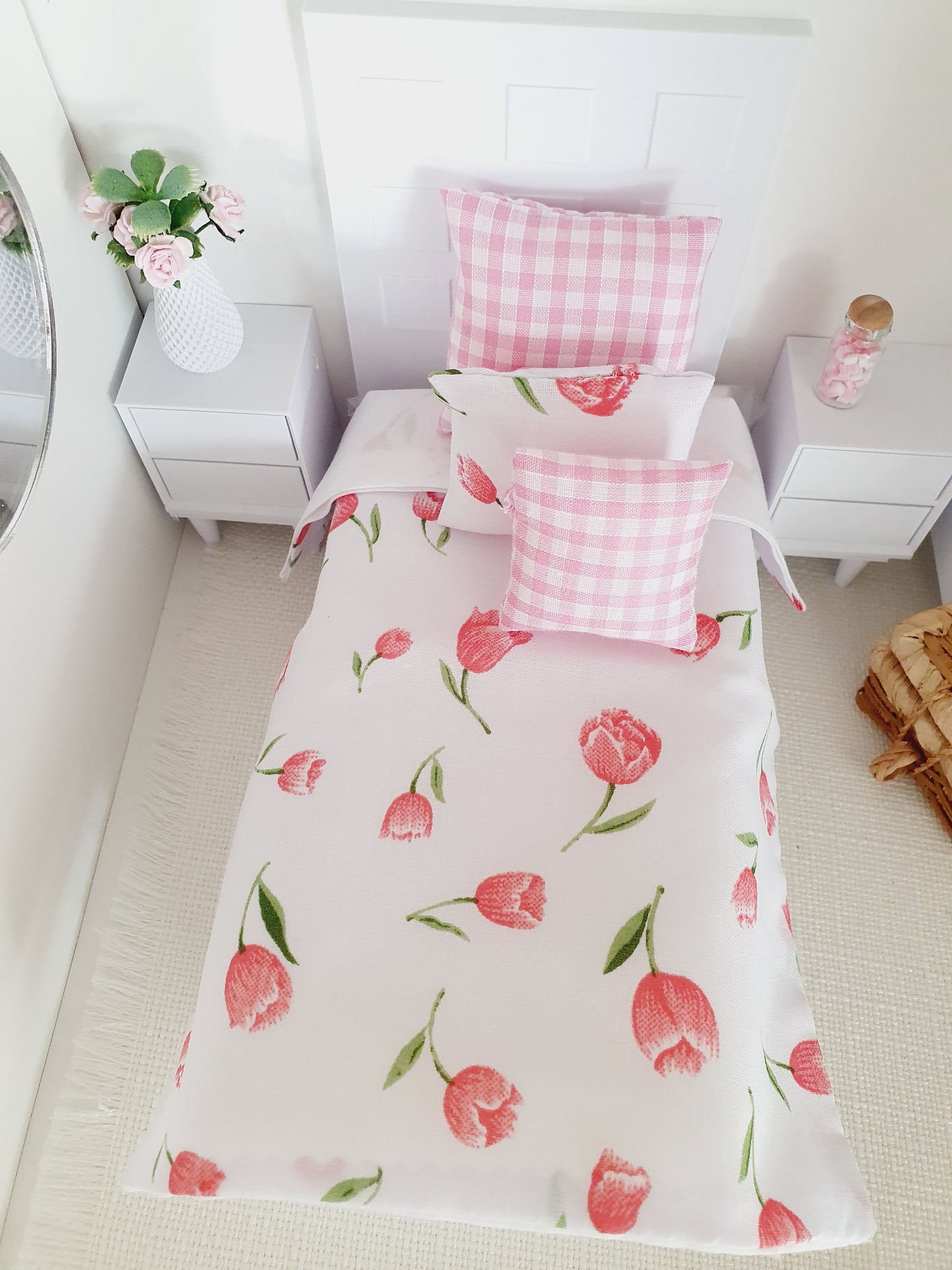 Dolls house Single bedding, pretty Floral design, 12th scale bedding, miniature bed set