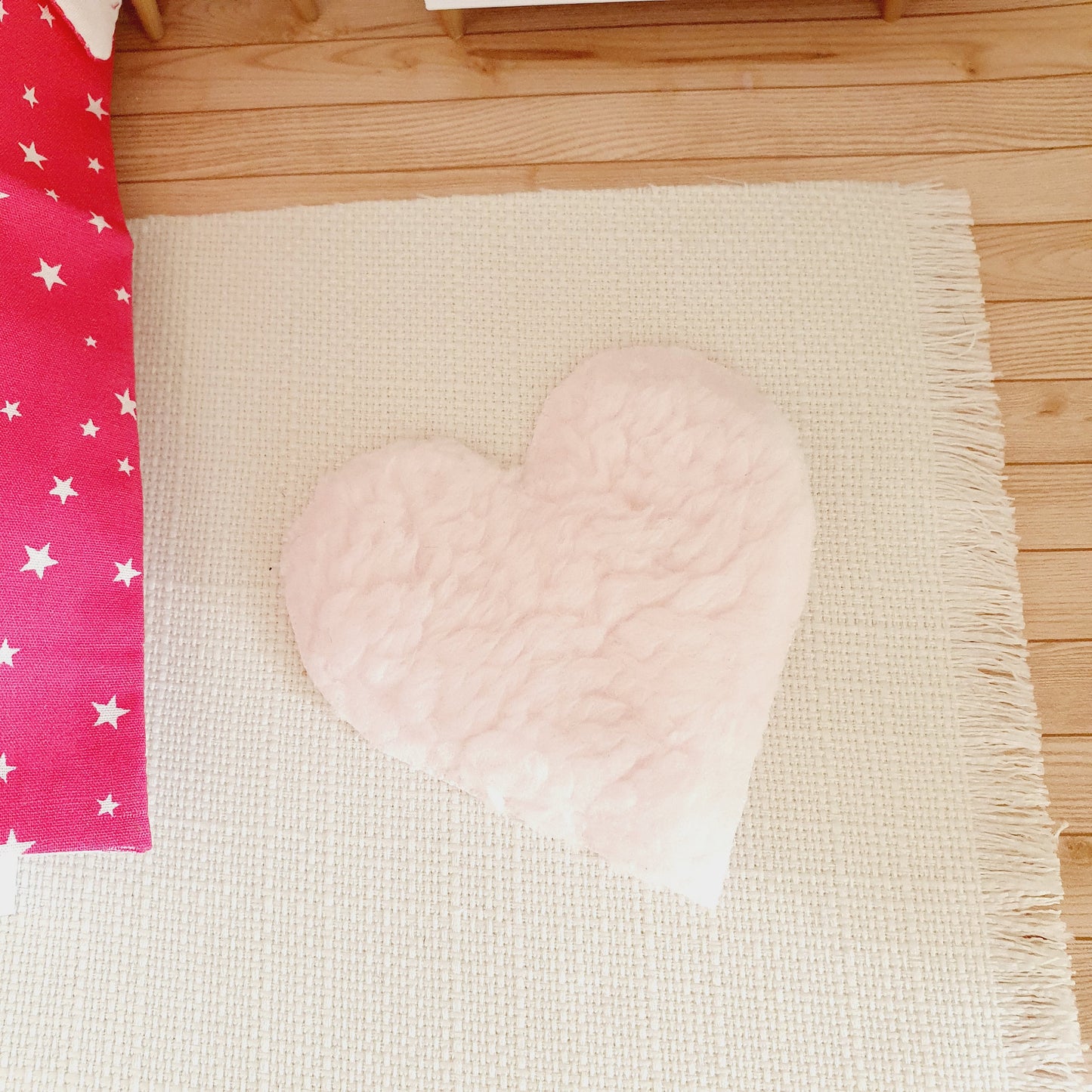 Dolls House Baby Pink Soft Heart Fur Rug | 1:12th Scale | Miniature Rug