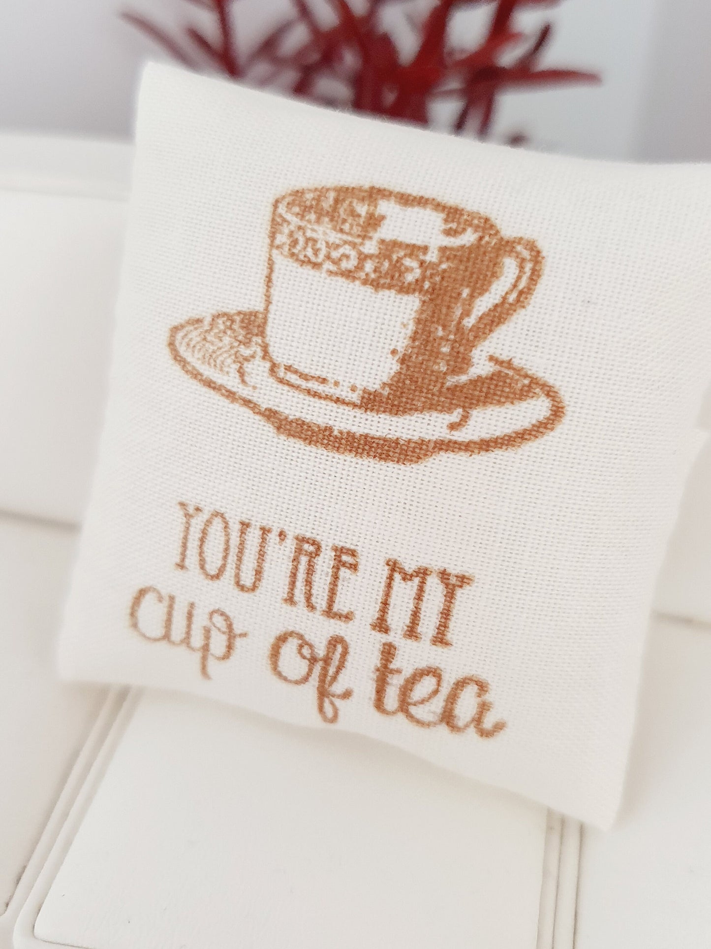 Dolls house 1x Cute Cream & Gold Quote Cushions, 12th scale cushions, miniature cushions