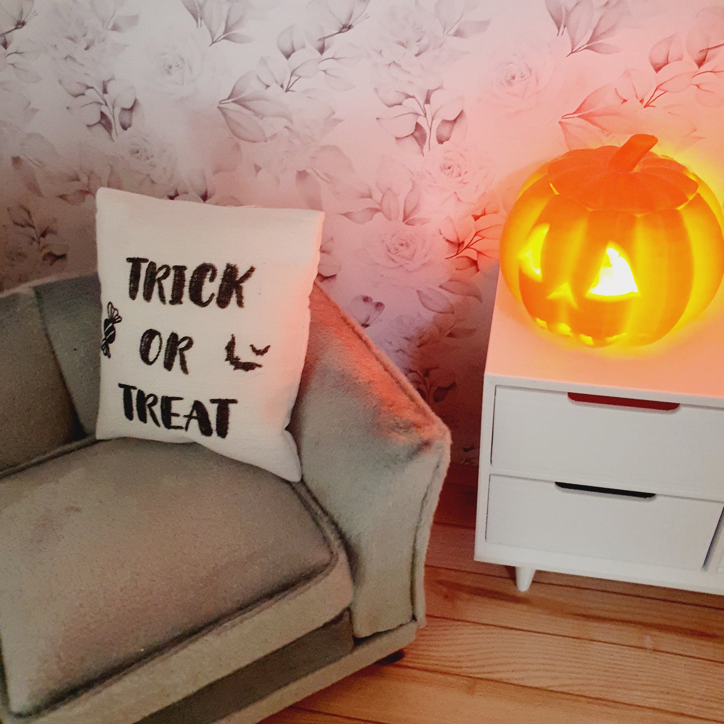 Dolls house 1x Halloween Trick or Treat Cushion, 12th scale cushions, miniature cushion, Halloween