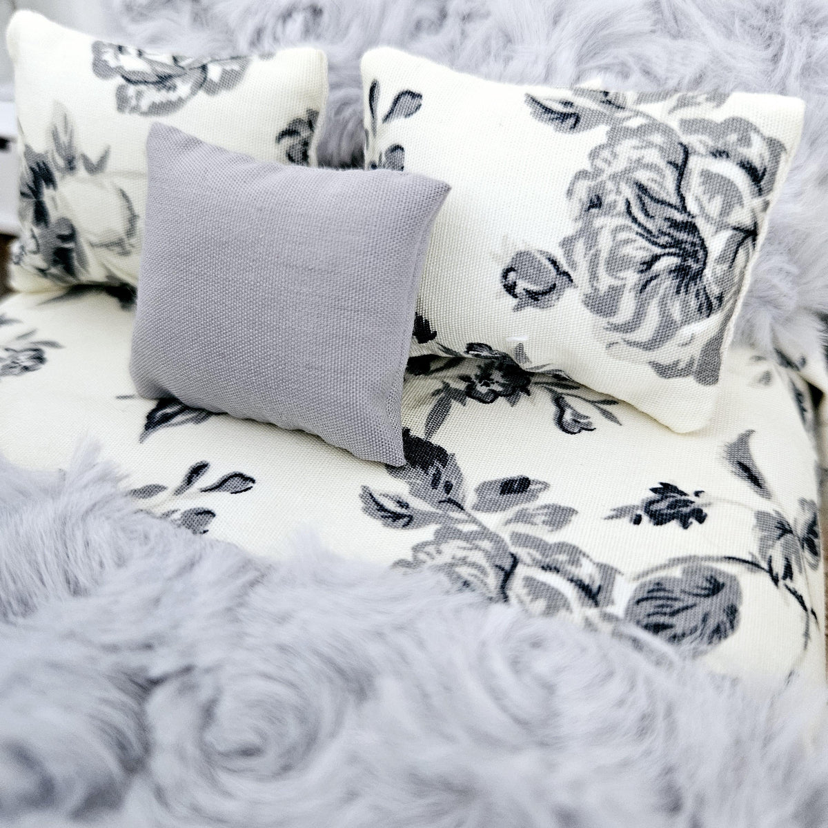 Dolls house 7 piece set, Double bedding, pretty grey flowers with soft grey throw & cushions, 12th scale bedding, miniature bed set