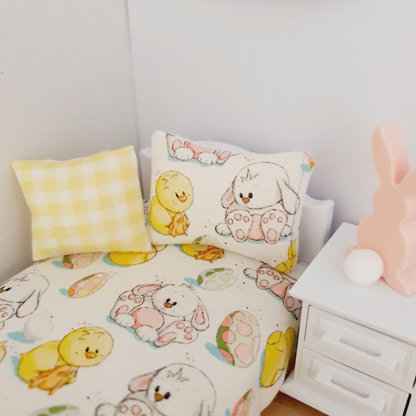 Dolls House Easter Single Bedding Set – Cute Chicks & Bunnies, 1:12 Scale Miniature