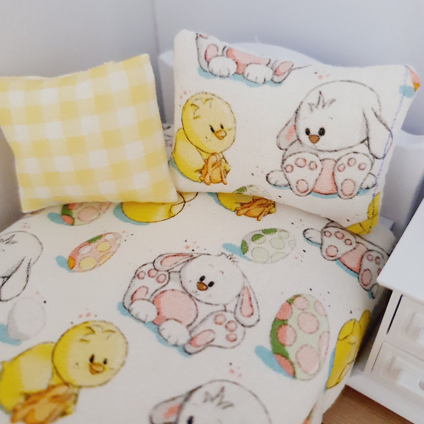 Dolls House Easter Single Bedding Set – Cute Chicks & Bunnies, 1:12 Scale Miniature