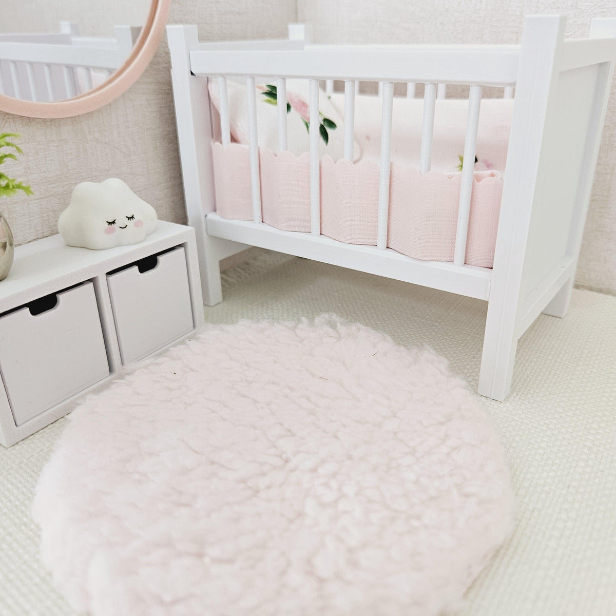 Dolls House Soft Round Fur Rug | 1:12th Scale | Miniature Rug