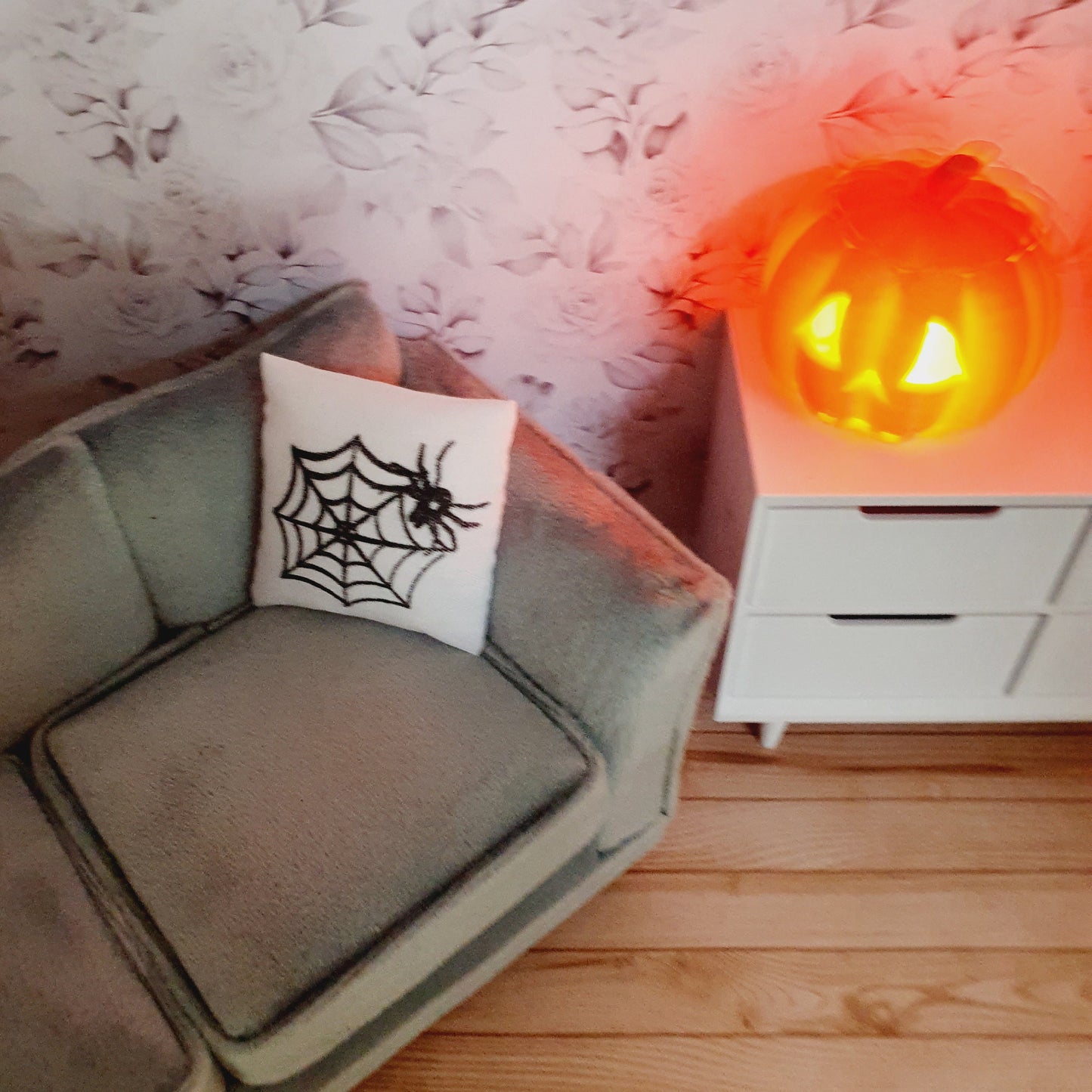 Dolls house 1x Halloween spider's web Cushion, 12th scale cushions, miniature cushion, Halloween, spider