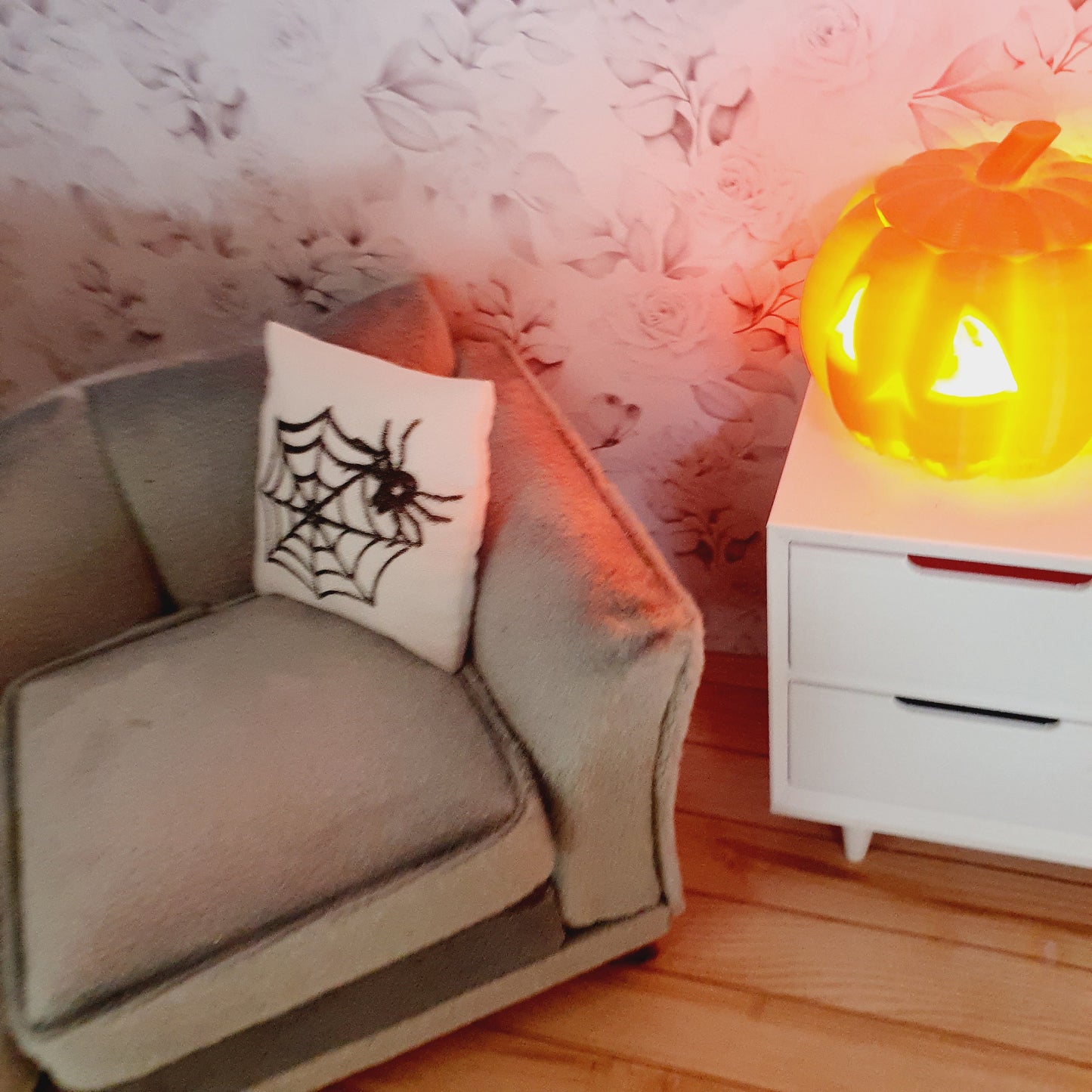 Dolls house 1x Halloween spider's web Cushion, 12th scale cushions, miniature cushion, Halloween, spider