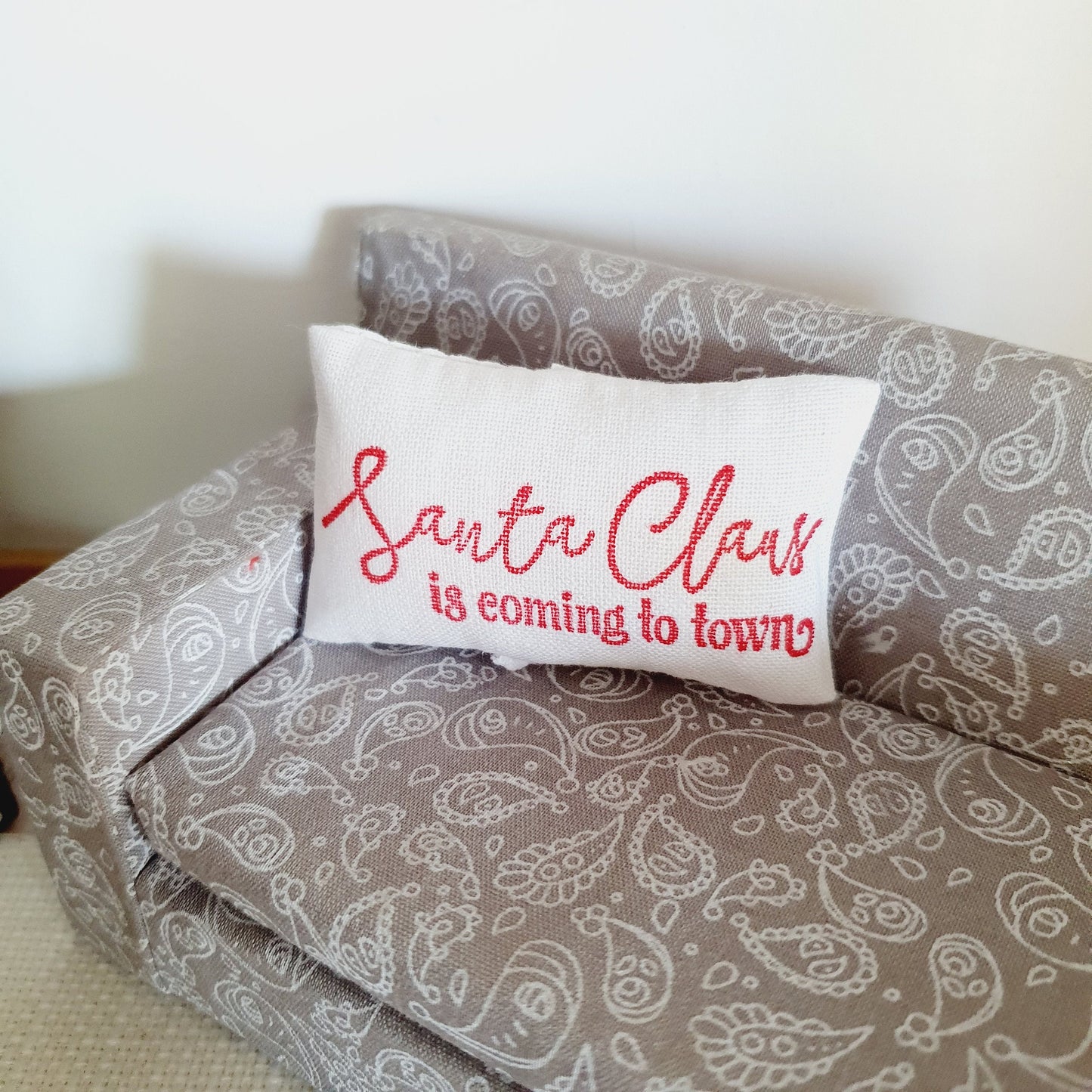 Dolls house Christmas " Santa Coming to Town " Cushion, 12th scale cushions, miniature cushion