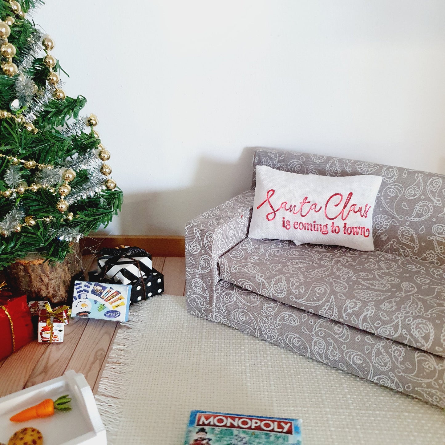 Dolls house Christmas " Santa Coming to Town " Cushion, 12th scale cushions, miniature cushion