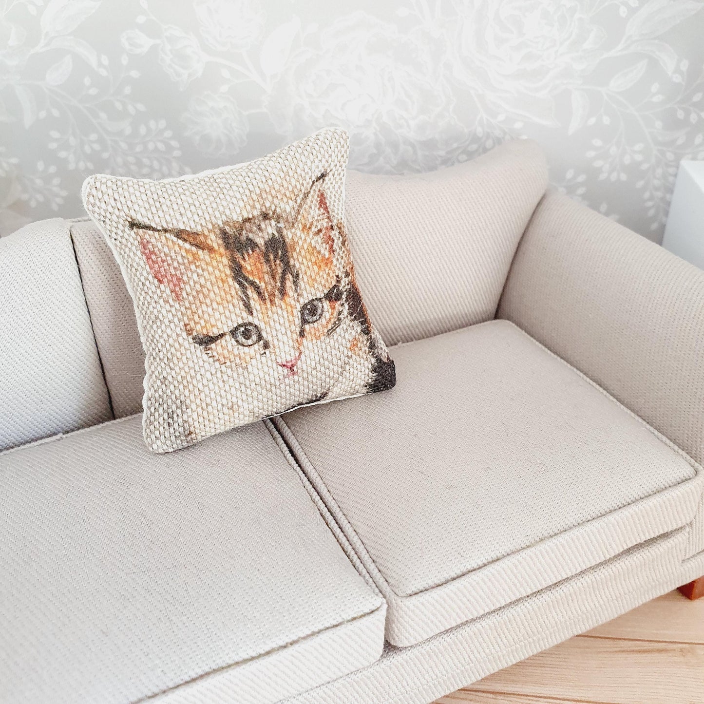 Dolls house 1x Cat cushion, Cute cat cushion, 12th scale cushions, miniature cushion