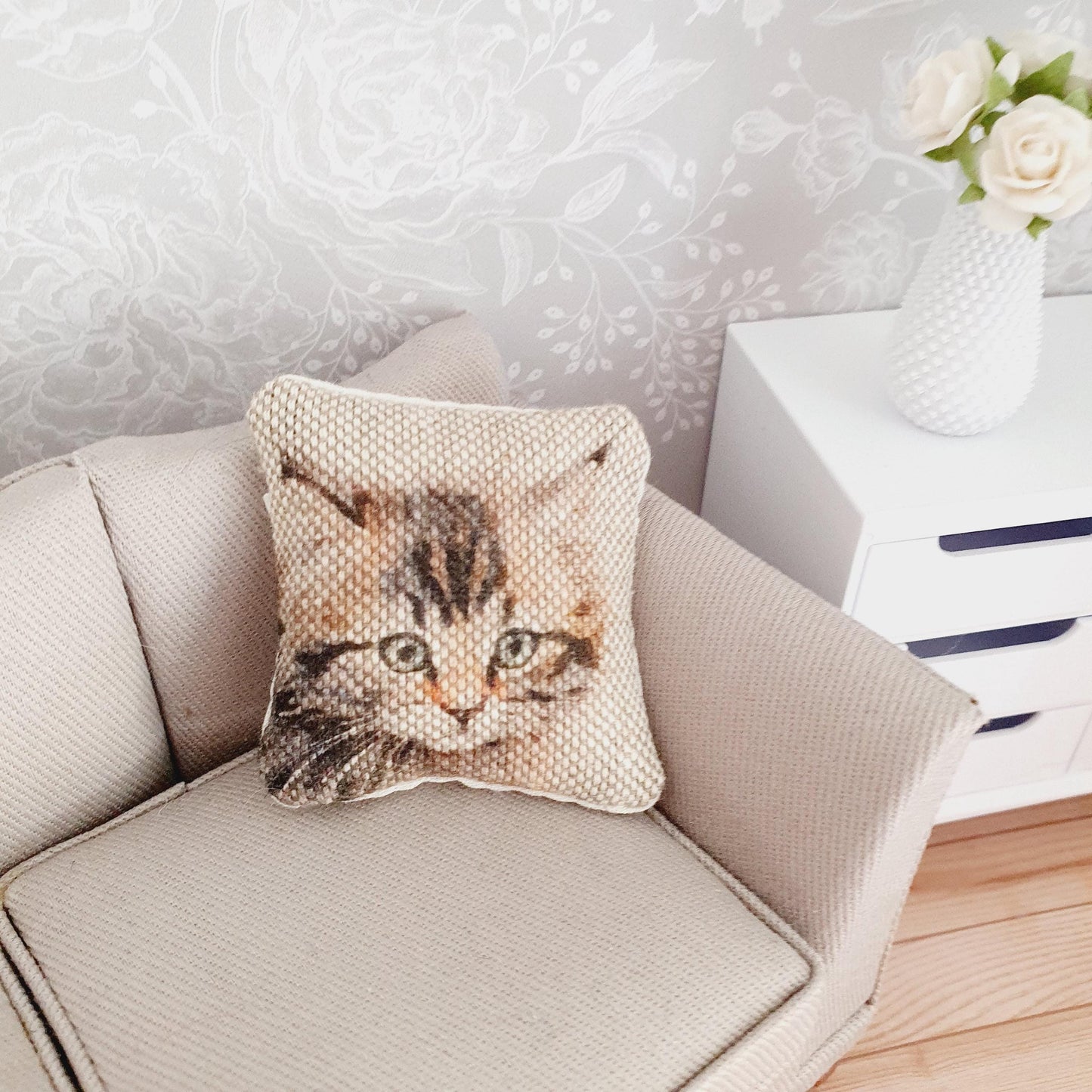 Dolls house 1x Cat cushion, Cute cat cushion, 12th scale cushions, miniature cushion