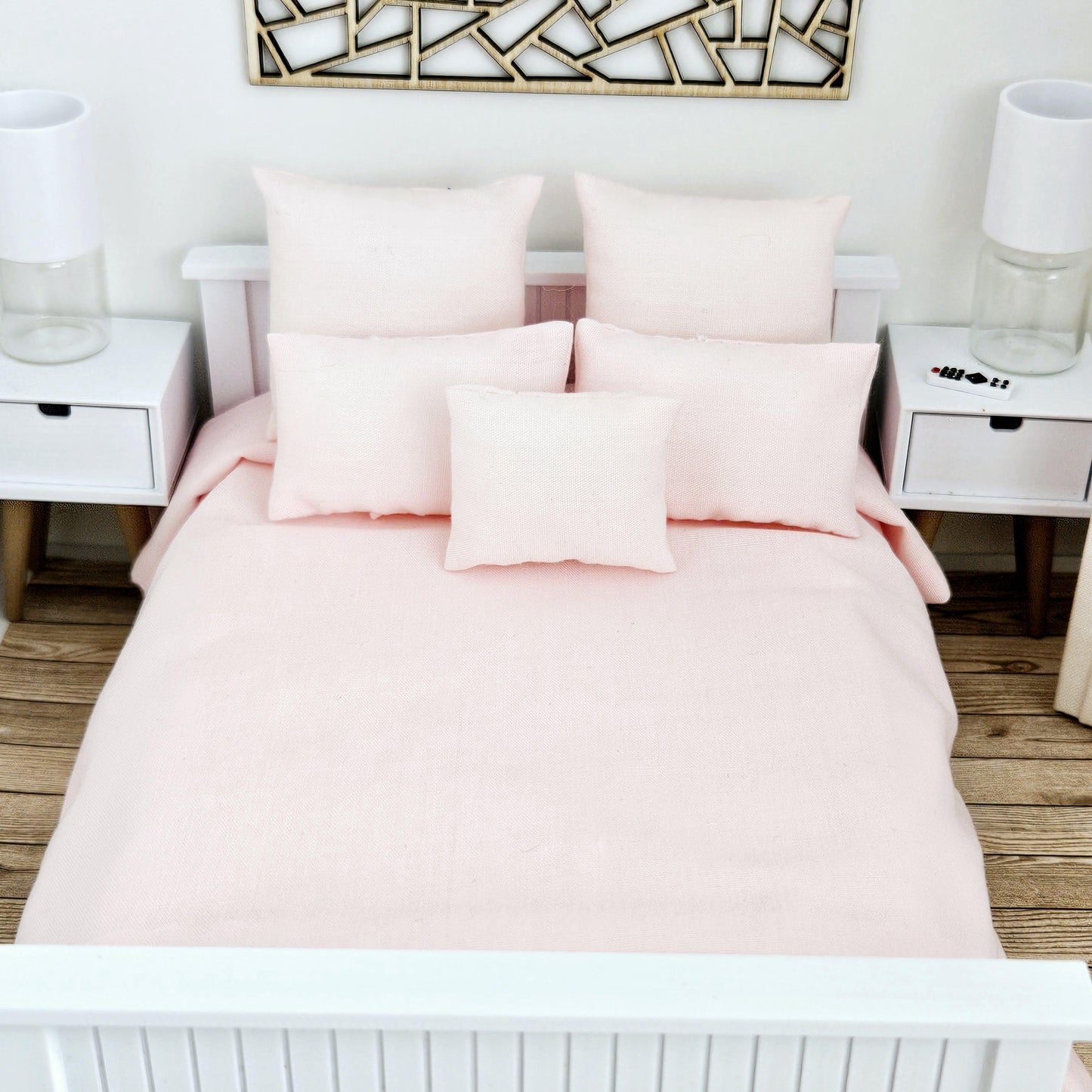Dolls House Pale Pink Double bedding set, 6 piece set, 12th scale, miniature bedding