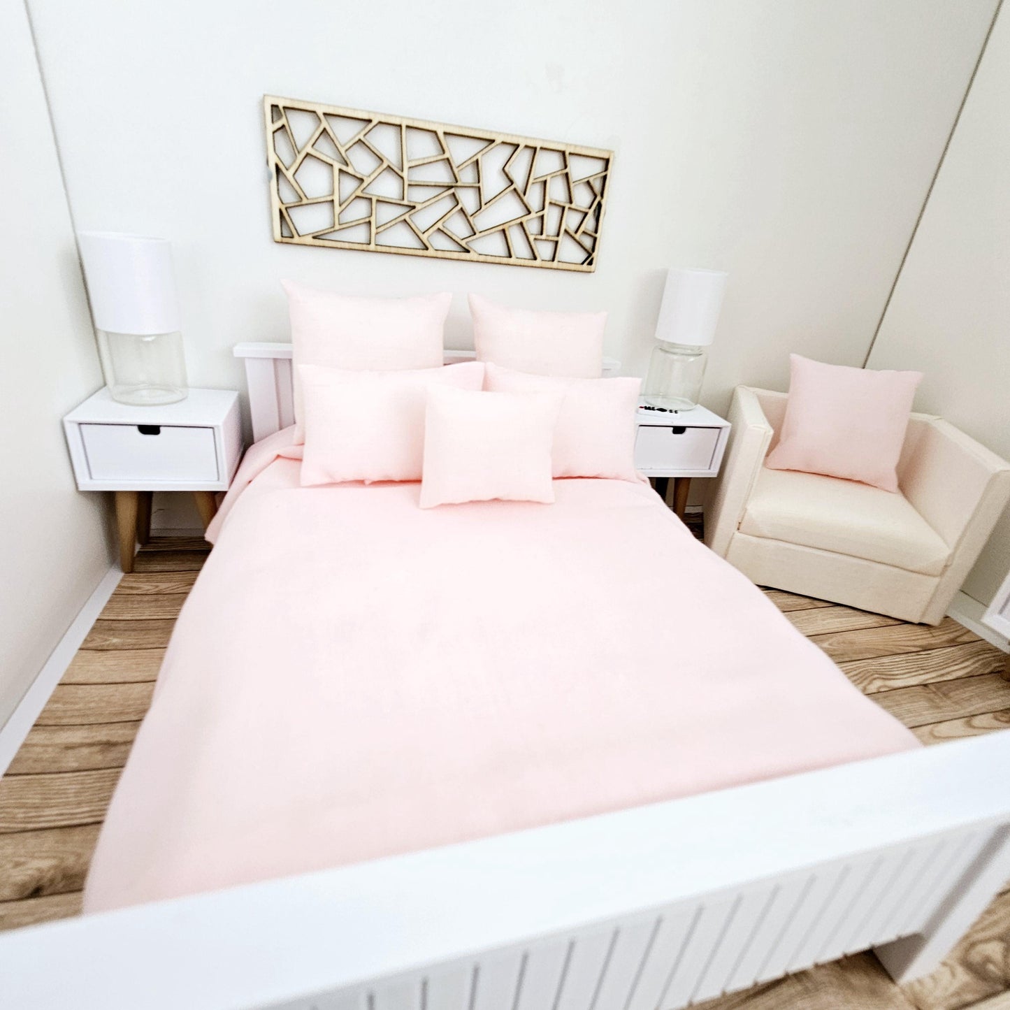 Dolls House Pale Pink Double bedding set, 6 piece set, 12th scale, miniature bedding