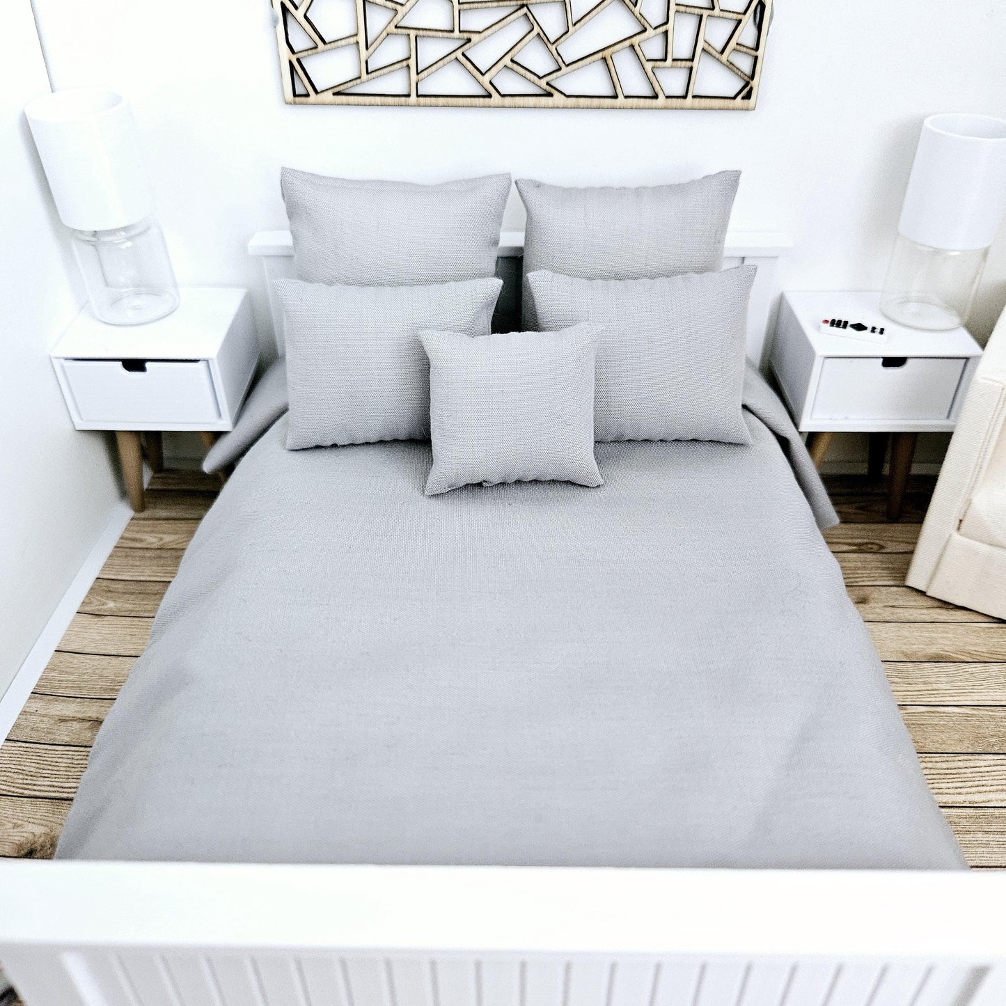 Dolls House Double bedding set, 6 piece set, Choice of Colours, 12th scale, miniature bedding