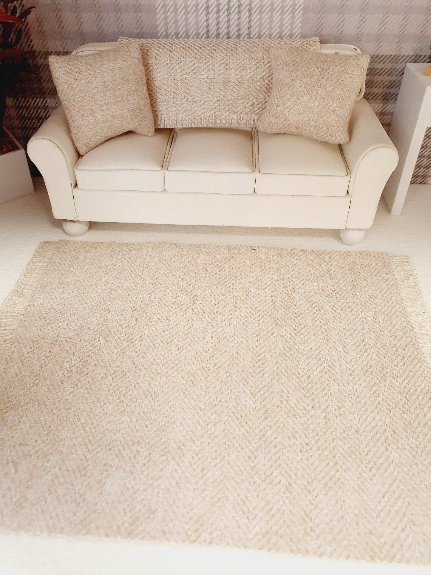 Dolls House Beige Herringbone Rug | 1:12th Scale | Miniature Rug
