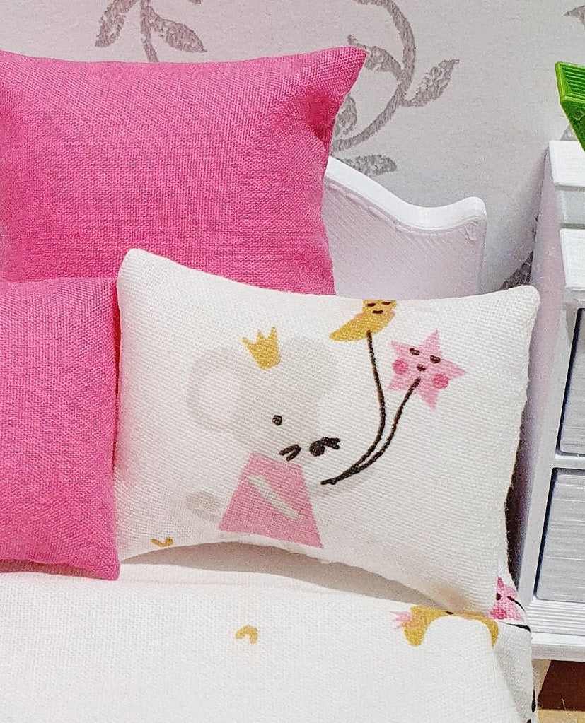 Dolls House Single 4-Piece Pink Mouse Bedding Set 1:12th Scale