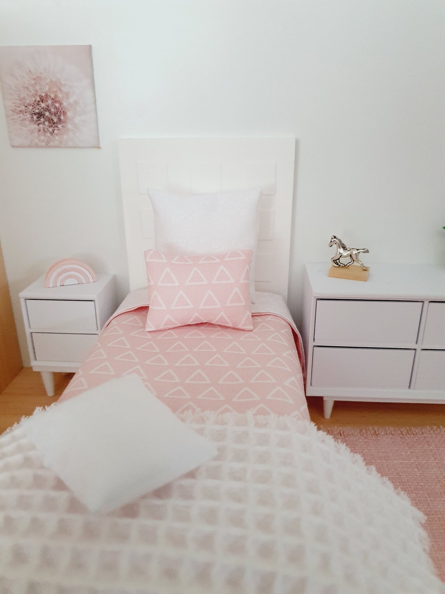 SALE!! Dolls House Single Bedding Set Pink Geometric Triangle 1:12 Scale