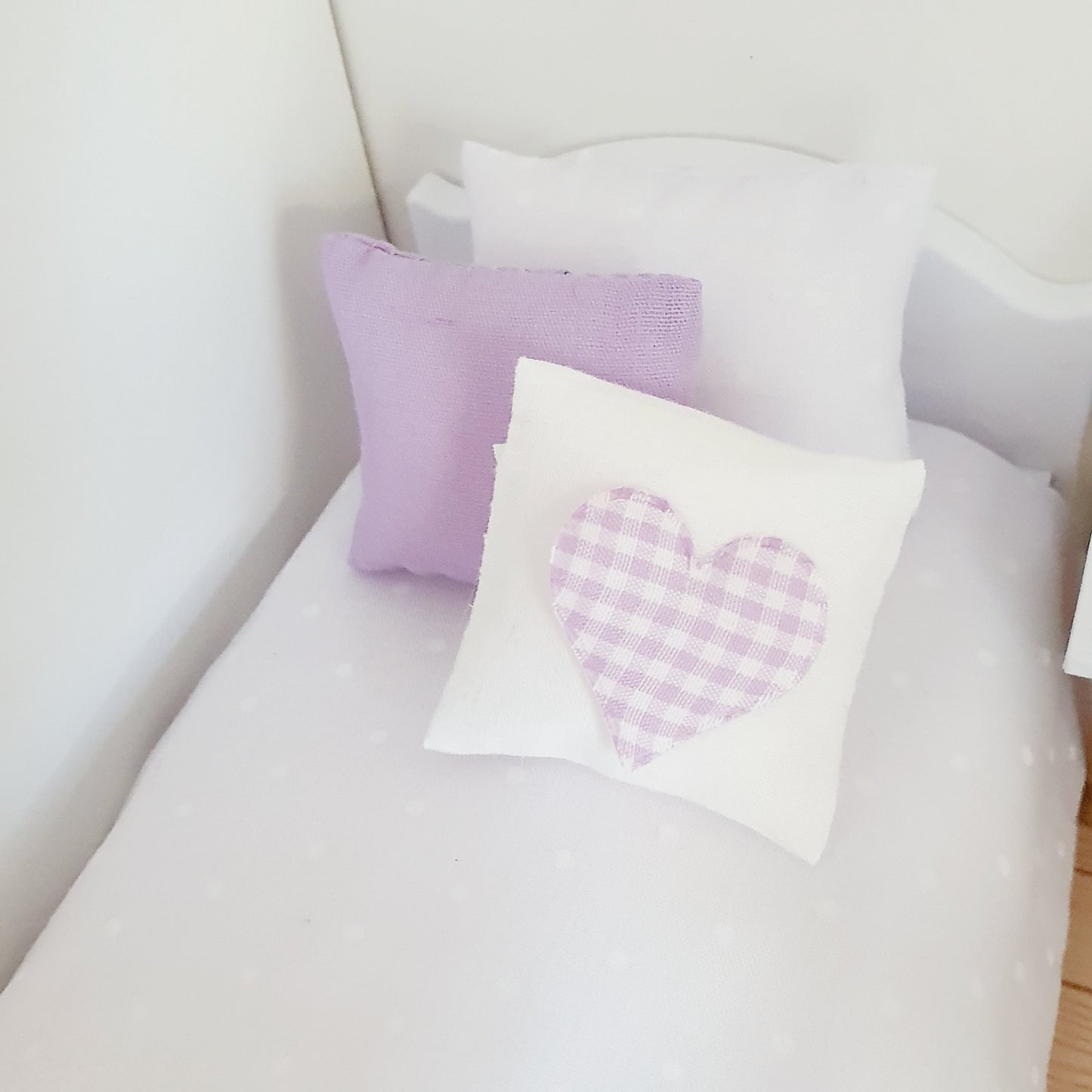Dolls house 2x Cushions with 1x Lilac, 1x White with Lilac Checked Heart Cushion, 12th scale cushions, miniature cushions