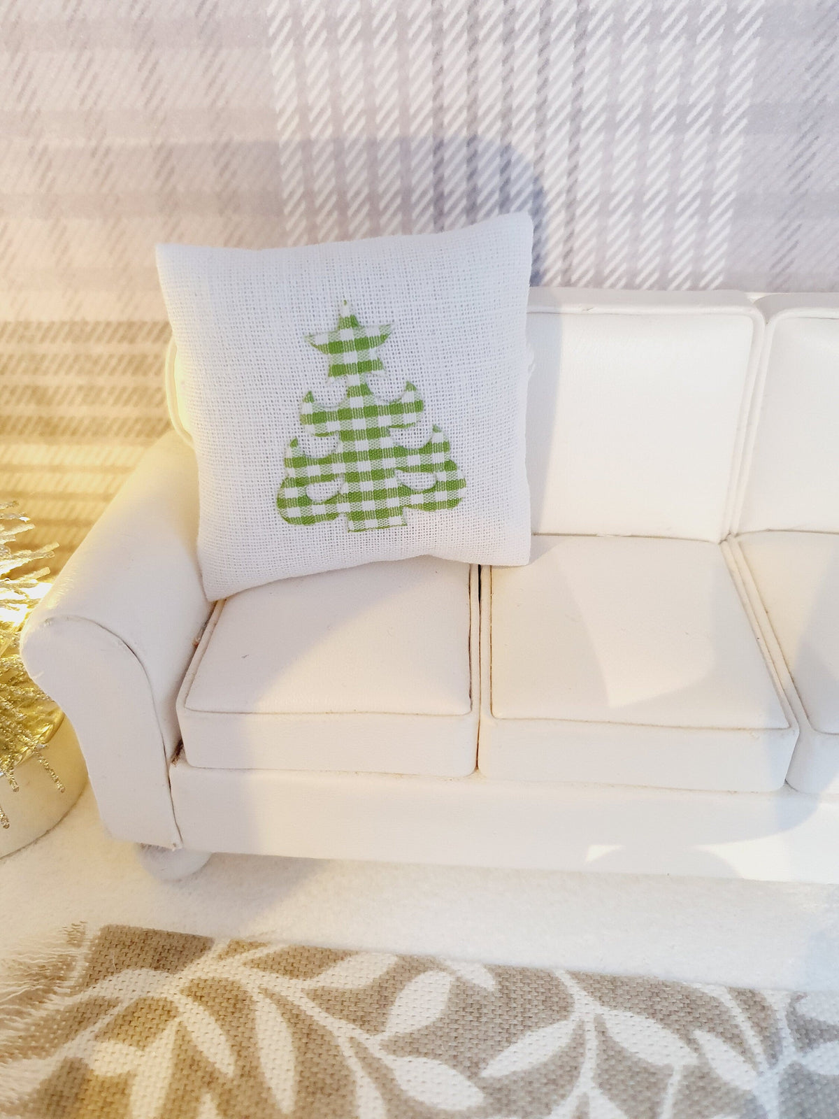 Dolls house Christmas Tree cushion, Choice of colours, 12th scale cushions, miniature cushion
