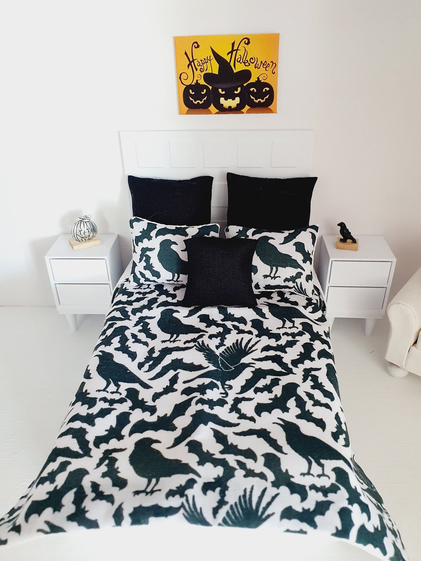 Dolls house Halloween 6 piece set, Double bedding, Black Crow print, 12th scale bedding, miniature bed set