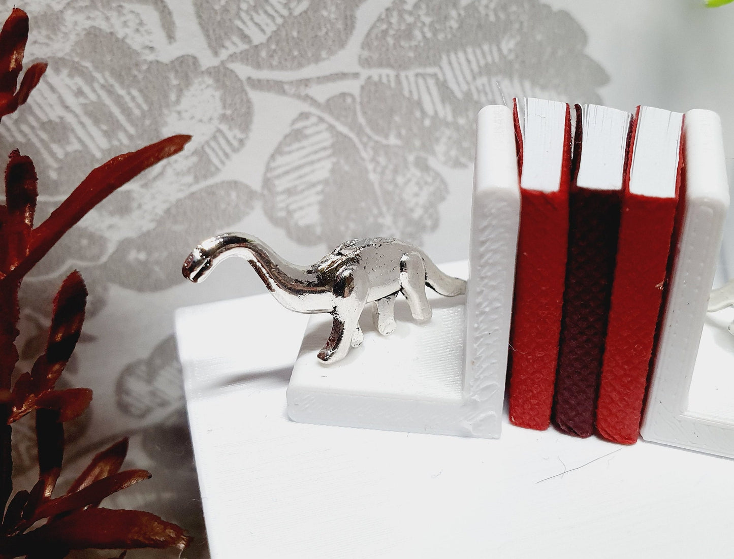 Dolls House Set of Bookends with Dinosaurs, Miniature Bookends, Books, 12th Scale
