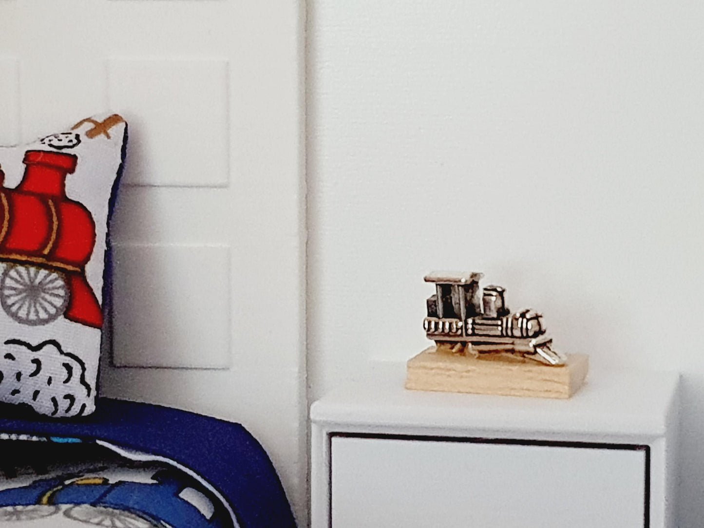 Childs ornaments dolls house car robot rocking horse or train 1:12th scale ornament