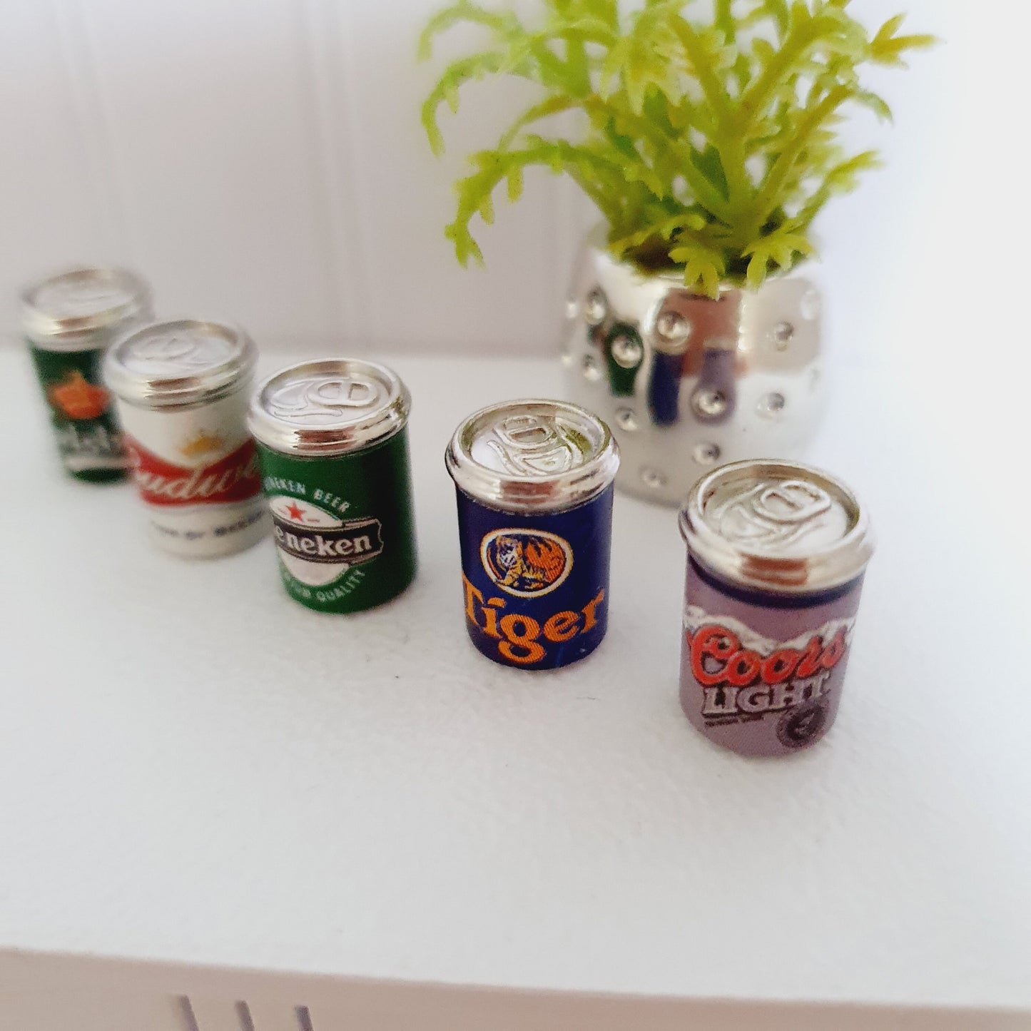 Dolls House Beer Cans Set | Miniature Lager Drinks | 1:12 Scale