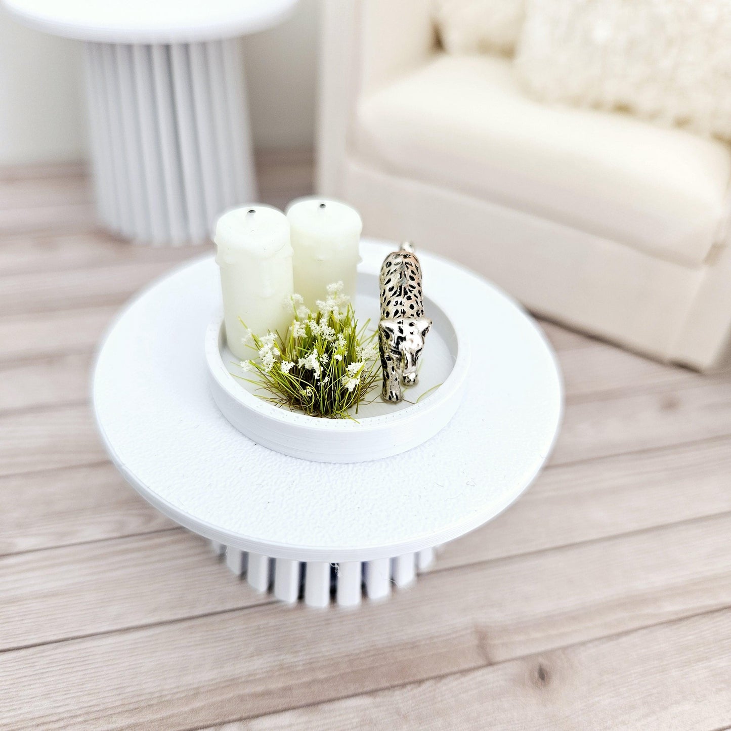 Dolls House Coloured tray ornament with 2x candles, white plant & a silver or gold leopard, 12th scale, miniature ornament