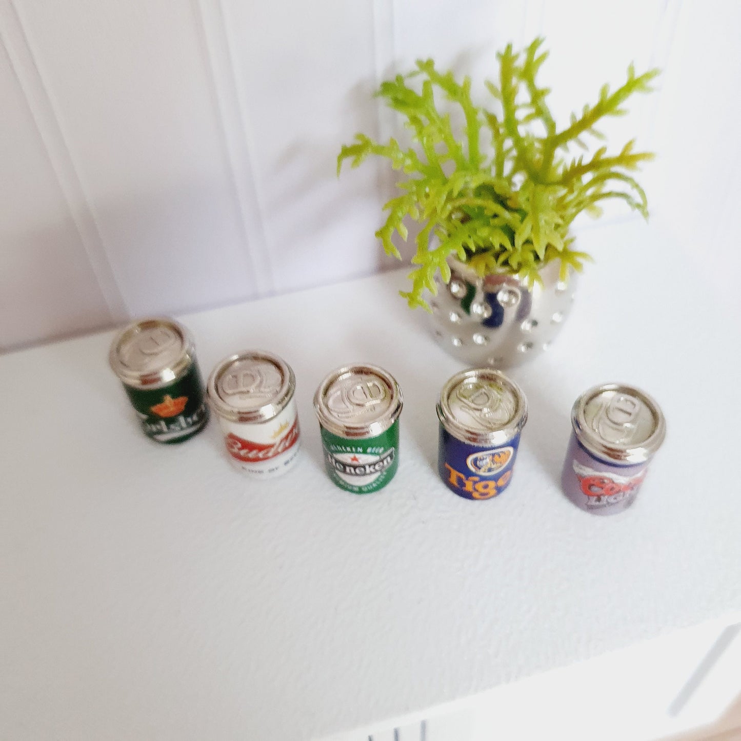 Dolls House Beer Cans Set | Miniature Lager Drinks | 1:12 Scale