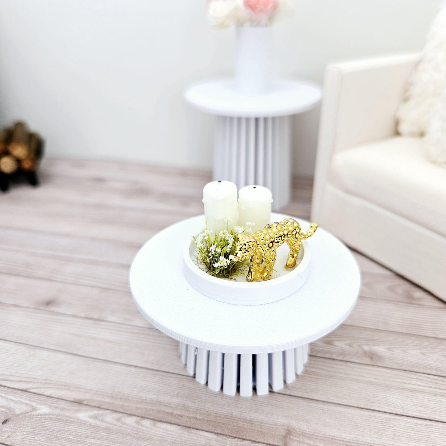 Dolls House Coloured tray ornament with 2x candles, white plant & a silver or gold leopard, 12th scale, miniature ornament