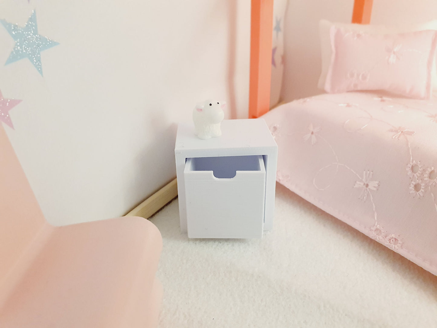 Dolls House Bedside Cube Unit | Pull-Out Storage Box | 1:12 Scale