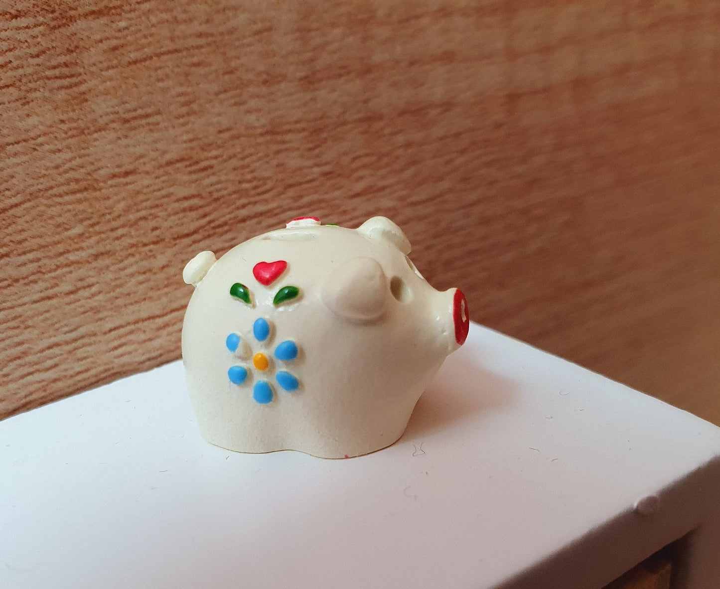 Dolls House Piggy Money Bank Ornament, Choice of Colours 1:12th Scale, Miniature Money Box (PIG1)