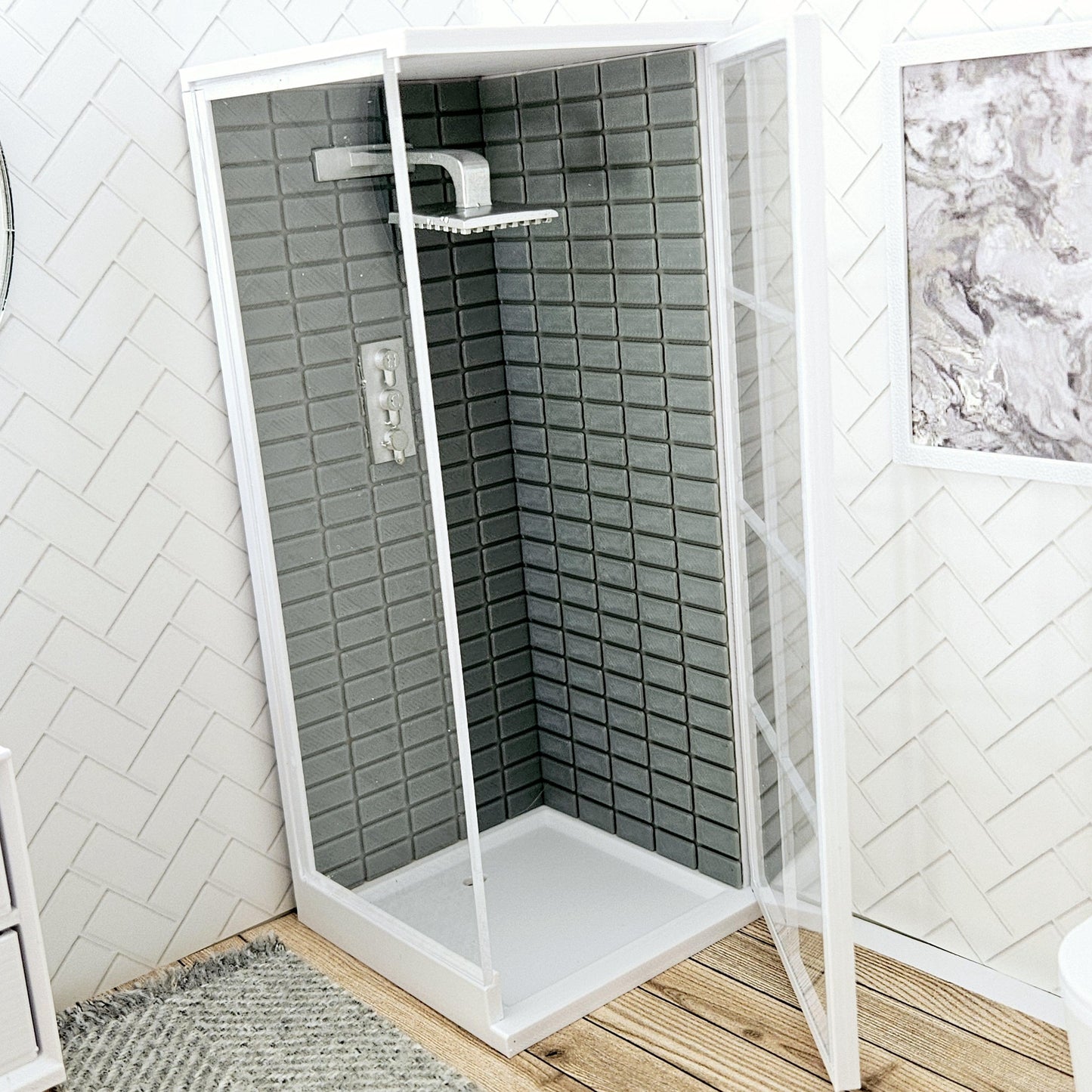 Dolls House Miniature Panelled Door Shower Cubicle – 1:12 Scale